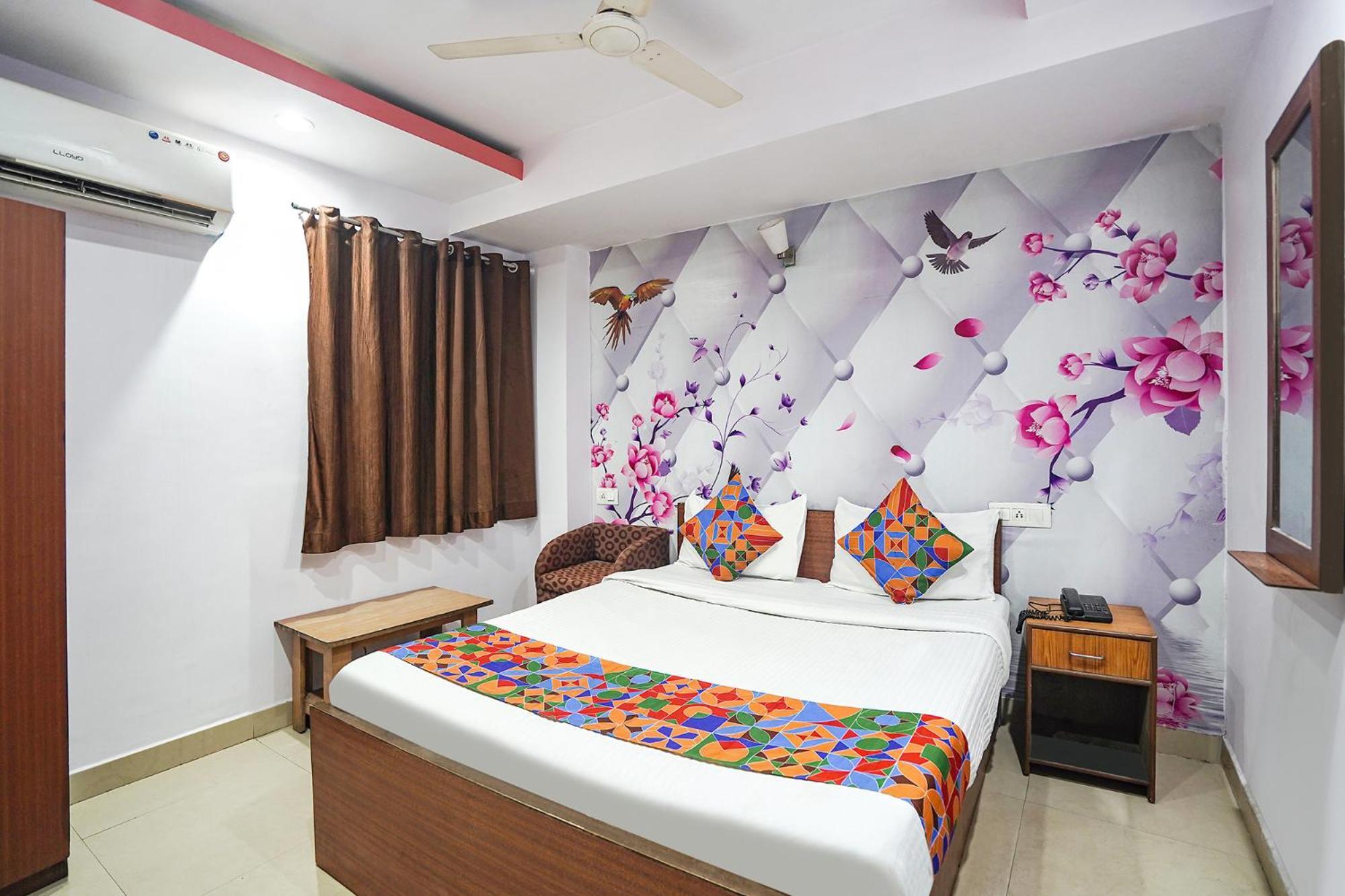Fabexpress R Inn - Nr Prayagraj Railway Station Muthiganj Exteriör bild