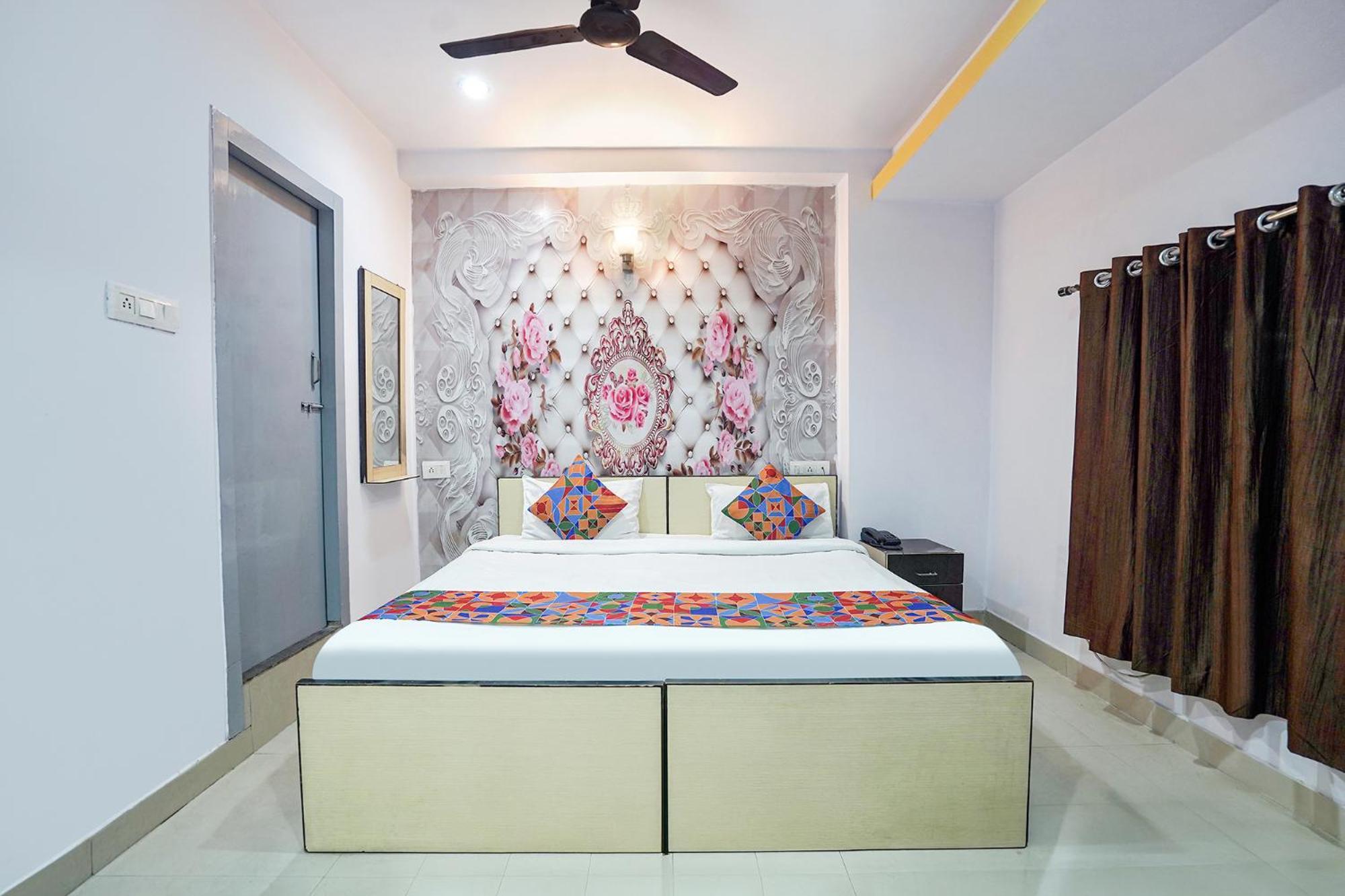 Fabexpress R Inn - Nr Prayagraj Railway Station Muthiganj Exteriör bild